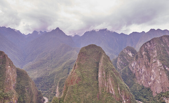 Peru, Machu Pichu, Scenic view of mountains