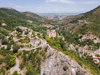 Fototapeta premium Aerial view of Medieval Asen's Fortress, Asenovgrad, Bulgaria