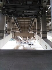 Большой мост через реку