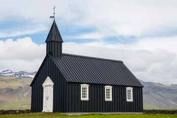 Fototapeta na wymiar Budakirkja church on snaefellsnes peninsula in Iceland