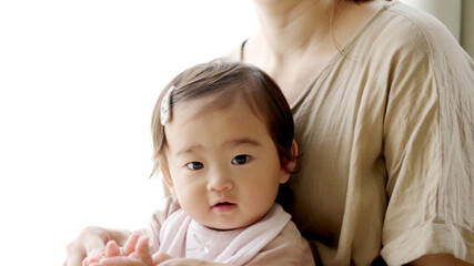 赤ちゃんとお母さん