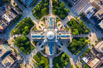Top down view of Capitol Building and park in Madison Wisconsin - 366181273