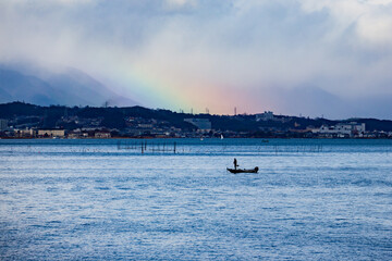 Fototapeta premium 虹の琵琶湖