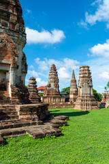 Wat Phra Sri Rattana Mahathat Lop Buri Thailand No evidence to begin construction. But the building...