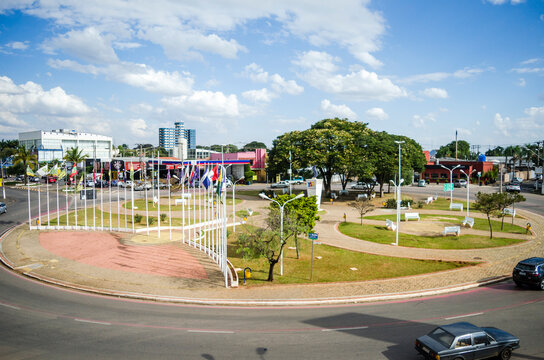 Pra&ccedil;a das Bandeiras Sumar&eacute;