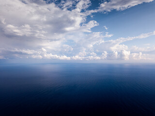 vista aerea del mare blu profonfo di Palinuro nel Cilento Italia