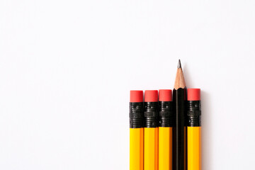 Naklejka premium pencil isolated on white background 