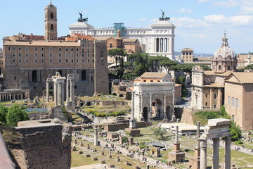 Obraz premium The Roman Forums, a walk in the ancient Roman Forum makes us travel through time.