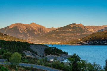 Obraz premium Lake Serre-Poncon, Lac de Serre-Poncon is a lake in southeast France near Gap.