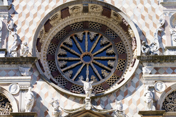 Cappella Colleoni, Bergamo cathedral, Italy: facade
