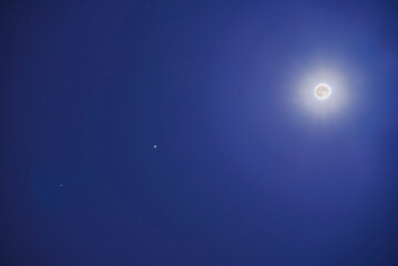 Obraz na płótnie Canvas Moon, Jupiter and Saturn