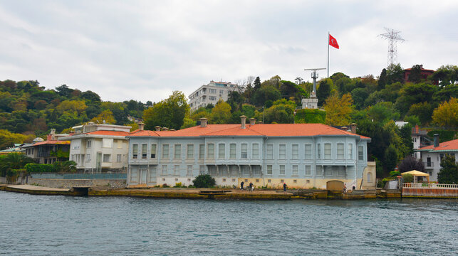 Fishermen on the waterfront of the Kandilli district in Uskudar on the Asian side of Istanbul, Turkey