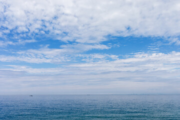 青空と海