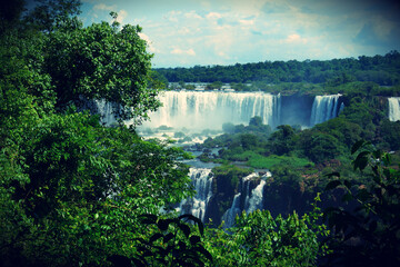  Amaizing Iguazu falls,  Argentina and Brasil natural border