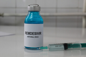 syringe and vials remdesivir