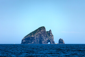 The Hole in the Rock - New Zealand