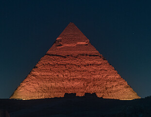 Fototapeta na wymiar pyramid in the night