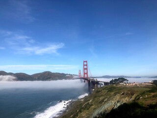 Fototapeta na wymiar Golden Gate Bridge Fog 3