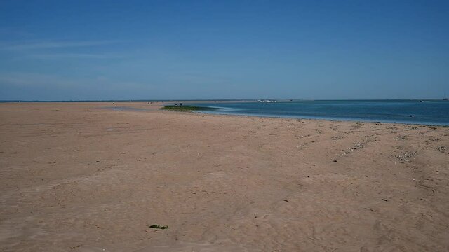Banc de sable et plage sur l'Ile de R&eacute;