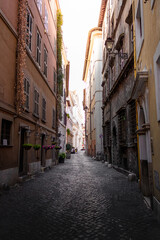 Fototapeta na wymiar Narrow streets of an empty Rome, due the 2020 pandemic
