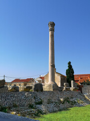 Fototapeta premium Ruins of the ancient Roman temple in historic town Nin in Croatia