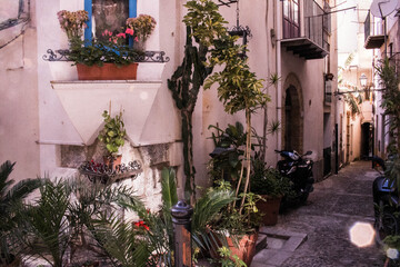Fototapeta na wymiar Old Sicilian street