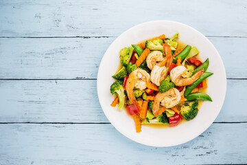 Stir fried mixed vegetables with shrimp