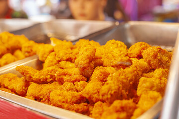Fried chicken nuggets, Junk food that is not beneficial to the body.