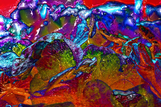 Imagen digital de flores de hortensia al estilo de una vidriera policromada. Fondo abstracto con efecto metalizado en relieve.