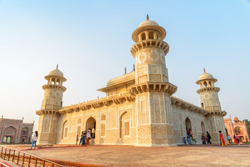 Fototapeta na wymiar Corner view of the Tomb of Itimad-ud-Daulah (Baby Taj)