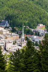 Naklejka premium St. Moritz, St. Moritzersee, Corviglia, Oberengadin, Seenplatte, Graubünden, Alpen, Wanderweg, Dorf, Sommer, Schweiz
