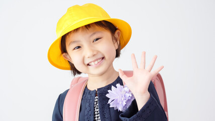 入学式の小学一年生