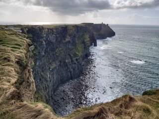 Landscape view of the cliffs of moher