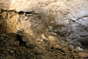 Die Barbarossa-Hoele, The Barbarossa cave