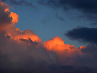 nuage au crépuscule