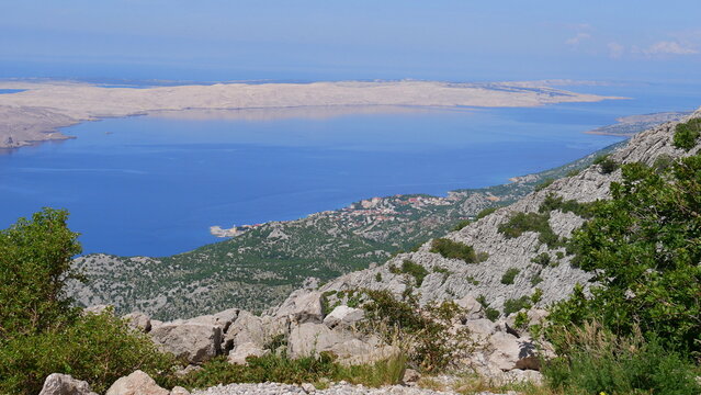 Blick auf die Insel Pag und Karlobag in Norddalmatien, Kroatien, S&uuml;dosteuropa
