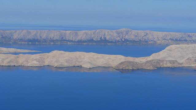 Blick auf die Insel Pag in Norddalmatien, Kroatien, S&uuml;dosteuropa