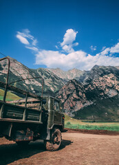 Naklejka premium Tough High Mountain Road by big truck