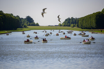 Barques sur le grand canal du Château de Versailles