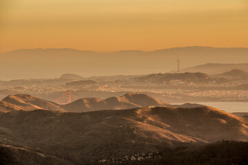 Fototapeta premium San Francisco Bay Area During Golden Hour
