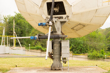 The design of the satellite dish tuning system