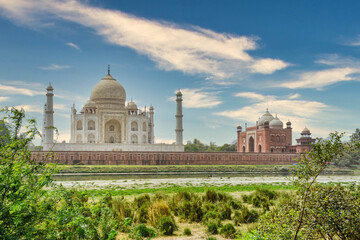 Obraz premium Taj Mahal, famous sight of India, Agra