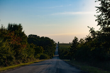 Obraz premium road in the sunset