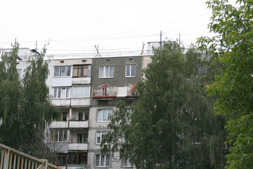 Obraz na płótnie Canvas Renovation of the facade of a building in Russia