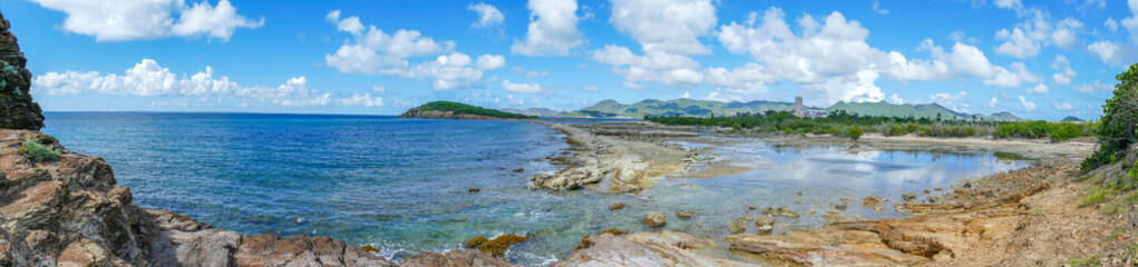 Fototapeta na wymiar Panoramic view of la belle creole on the Caribbean island of st.maarten/st.martin