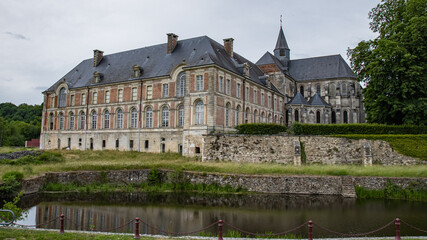 Obraz premium Abbaye de Saint-Michel en Thiérache
