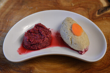 Gefilte Fish with Chrein