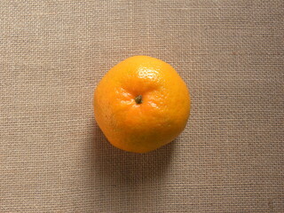 Ripe whole Kinnow mandarin hybrid Orange fruit © Maneesh