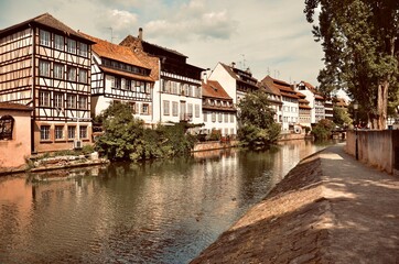 Fototapeta na wymiar Canal in Strasbourg France 
