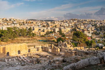Fototapeta na wymiar Jerash Roman ruin and ancient city of Roman empire in Jordan, Arab